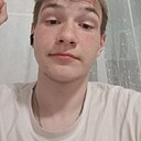 Знакомства: Толя, 20 лет, Новокуйбышевск