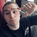 Знакомства: Дмитрий, 23 года, Москва