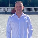 Знакомства: Руслан, 42 года, Сургут
