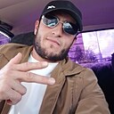 Знакомства: Рома, 32 года, Тюмень