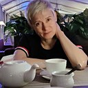 Знакомства: Людмила, 42 года, Екатеринбург