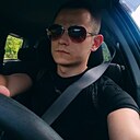 Знакомства: Олег, 22 года, Находка
