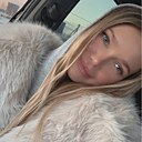 Знакомства: Юля, 30 лет, Санкт-Петербург