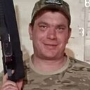 Знакомства: Вова, 31 год, Докучаевск
