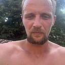 Знакомства: Артём, 31 год, Кобрин
