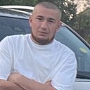 Знакомства: Максим, 30 лет, Брянск