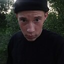 Знакомства: Евгений, 19 лет, Колпашево