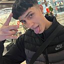 Знакомства: Сашка, 18 лет, Речица