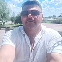 Знакомства: Виктор, 46 лет, Миллерово