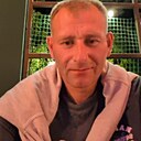 Знакомства: Артём, 41 год, Керчь