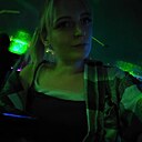 Знакомства: Ирина, 29 лет, Саяногорск