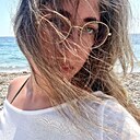 Знакомства: Яна, 22 года, Москва