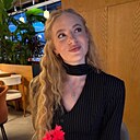 Знакомства: Анастасия, 19 лет, Москва