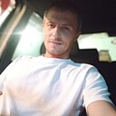 Знакомства: Макс, 36 лет, Змиевка