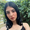 Знакомства: Вика, 18 лет, Рязань