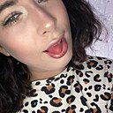 Знакомства: Виталинка, 18 лет, Омск