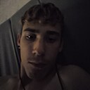 Знакомства: Евгений, 18 лет, Мегион