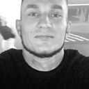 Знакомства: Илюша, 35 лет, Великий Новгород