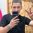 Знакомства: Артур, 22 года, Ровеньки