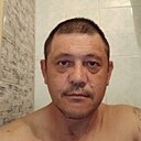 Знакомства: Viktor, 49 лет, Флорешты