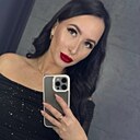 Знакомства: Ди, 30 лет, Екатеринбург
