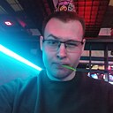 Знакомства: Vitalik, 21 год, Заинск