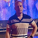 Знакомства: Максим, 33 года, Кировград