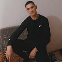 Знакомства: Максим, 37 лет, Поронайск