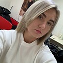 Знакомства: Елена, 27 лет, Адлер