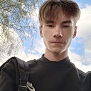 Знакомства: Егор, 21 год, Вятские Поляны