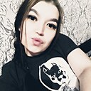 Знакомства: Виктория, 26 лет, Омск
