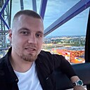Знакомства: Илья, 32 года, Калуга