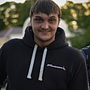 Знакомства: Андрей, 31 год, Ефремов