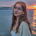 Знакомства: Лена, 22 года, Санкт-Петербург