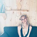 Знакомства: Вероника, 27 лет, Москва