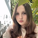 Знакомства: Юлія, 20 лет, Ужгород