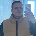 Знакомства: Виктор, 24 года, Омск