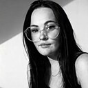 Знакомства: Олена, 25 лет, Киев