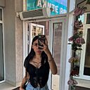 Знакомства: Карина, 22 года, Новосибирск