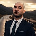 Знакомства: Răzvan, 34 года, Ploiești