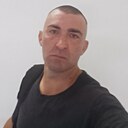 Знакомства: Виталик, 36 лет, Луганск