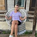 Знакомства: Ксения, 27 лет, Братск