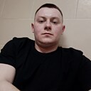 Знакомства: Ваня, 30 лет, Екатеринбург