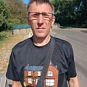 Знакомства: Виталий, 24 года, Чернигов