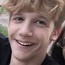 Знакомства: Кирилл, 18 лет, Самара