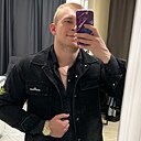 Знакомства: White, 24 года, Иваново
