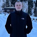 Знакомства: Вова, 24 года, Змеиногорск