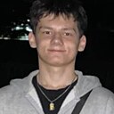 Знакомства: Даня, 18 лет, Лозовая