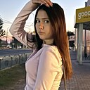 Знакомства: Lina, 18 лет, Макеевка