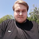 Знакомства: Максим, 21 год, Долинск